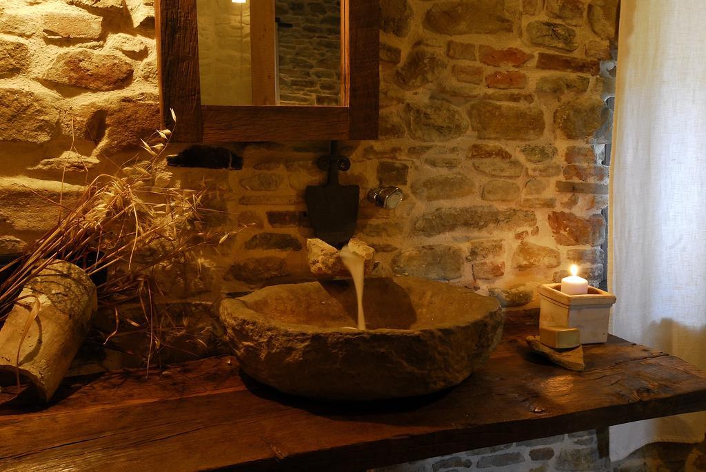 San Lorenzo in Campo Il Capuccioゲストハウス 部屋 写真