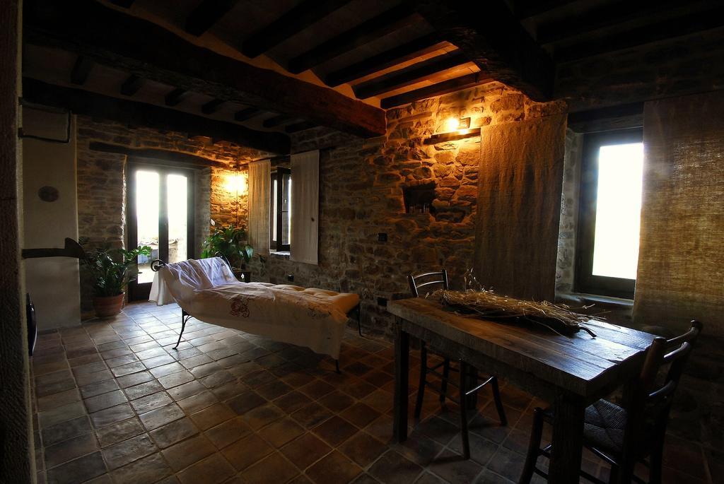 San Lorenzo in Campo Il Capuccioゲストハウス 部屋 写真